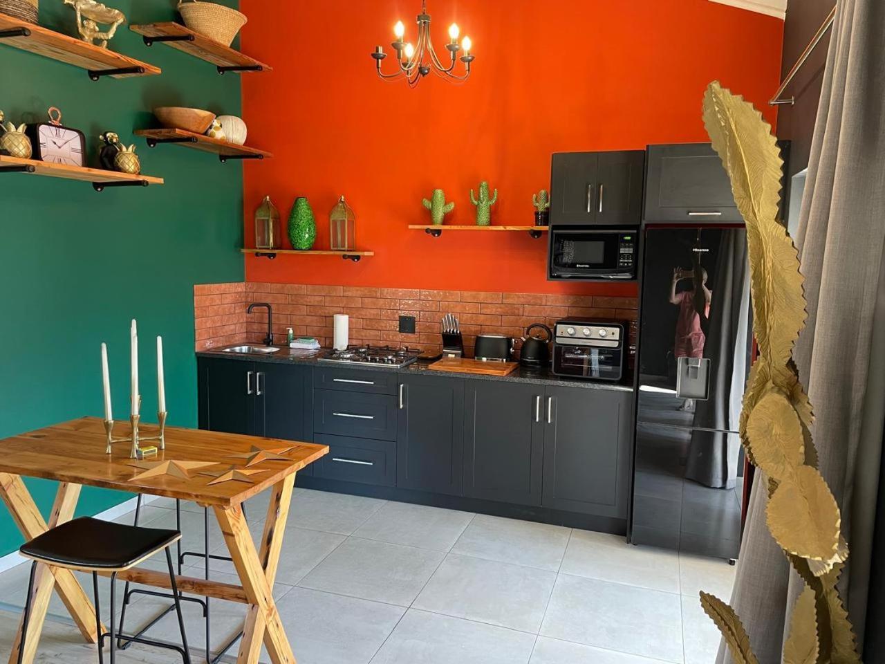 Periwinkle, Grove ,Acorn & Sage Cottages Clarens Phòng bức ảnh