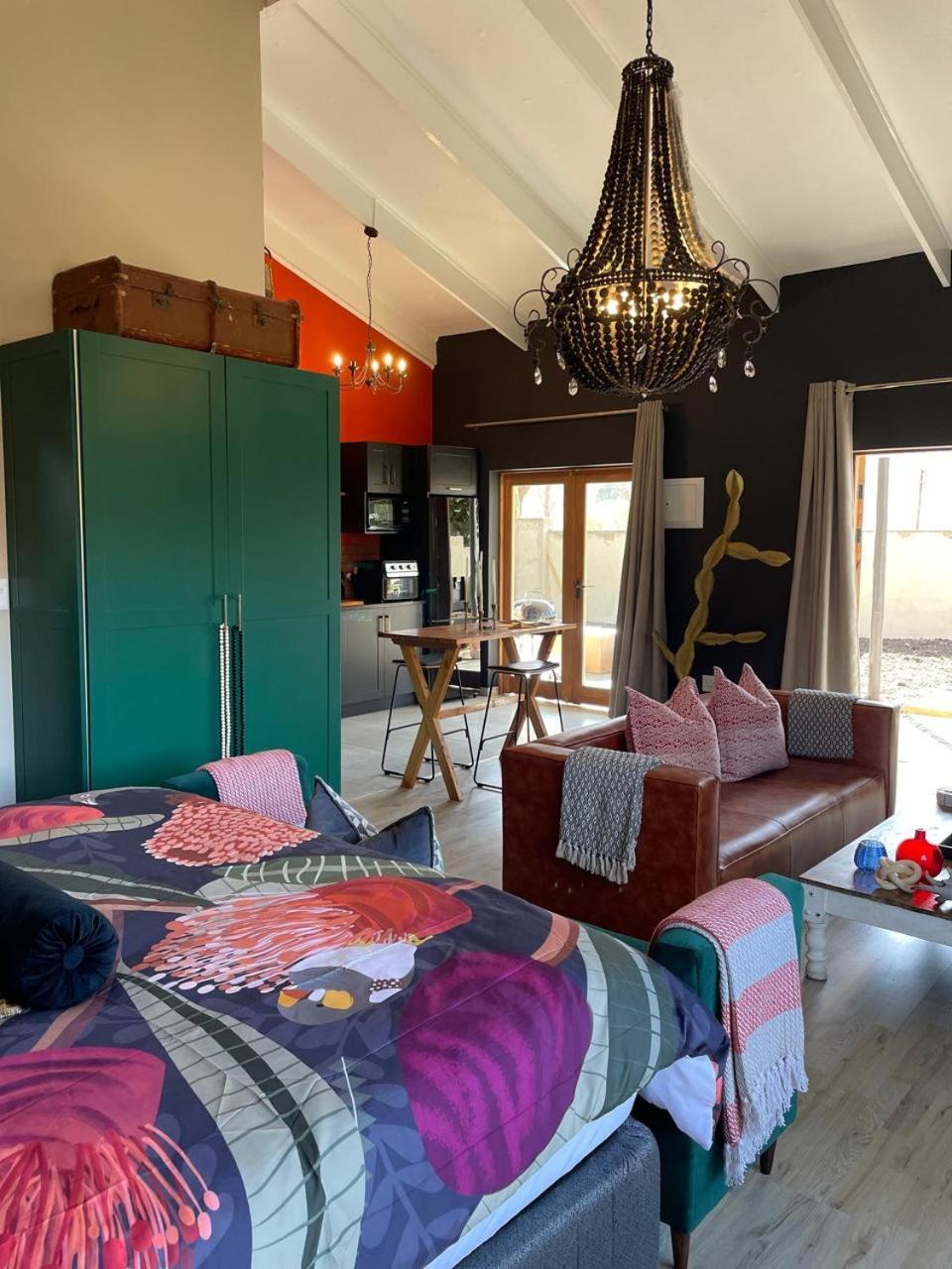 Periwinkle, Grove ,Acorn & Sage Cottages Clarens Phòng bức ảnh